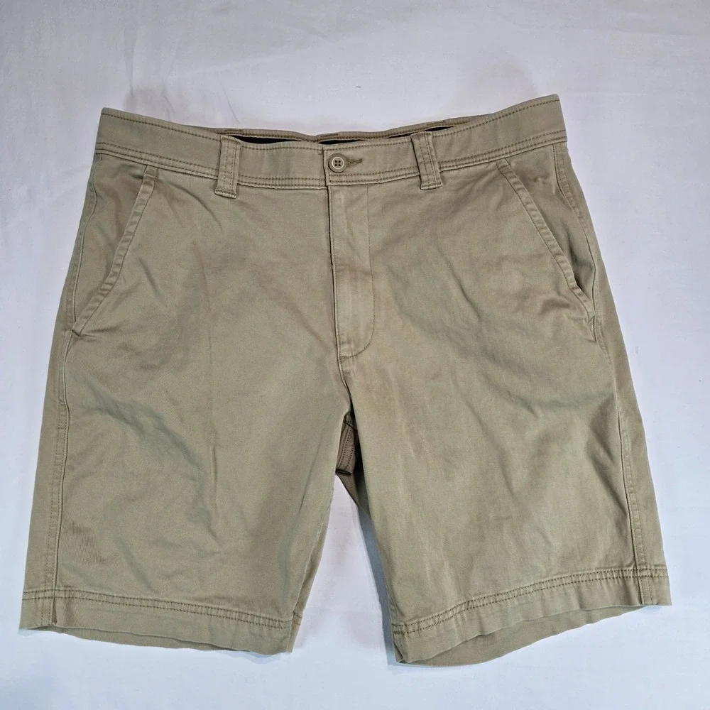 St Johns Bay Mens Khaki Chino Shorts Comfort Stretch Tan Size 36 75473-8